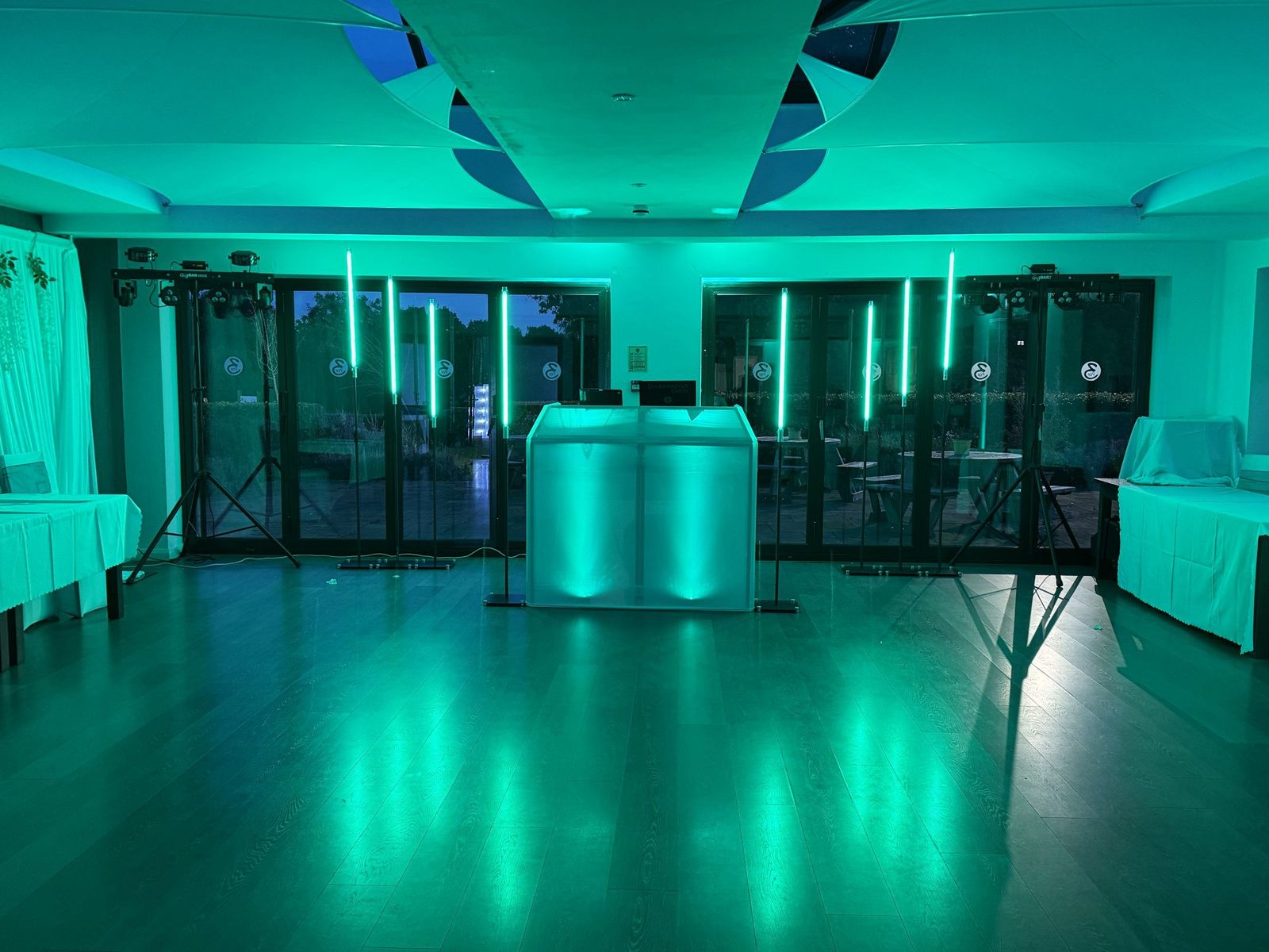 Wireless Uplighting